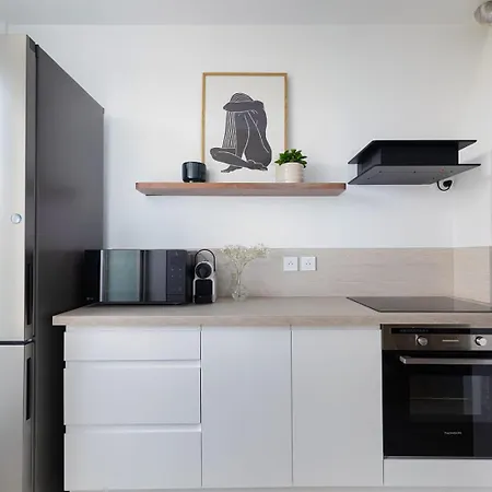Elegance & Comfort - 15 Min From Paris Center