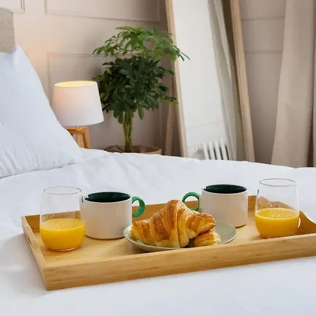 Elegance & Comfort - 15 Min From Paris Center